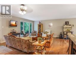 454 Highway 6, South Bruce Peninsula, ON N0H2T0 Photo 11