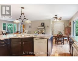 454 Highway 6, South Bruce Peninsula, ON N0H2T0 Photo 15