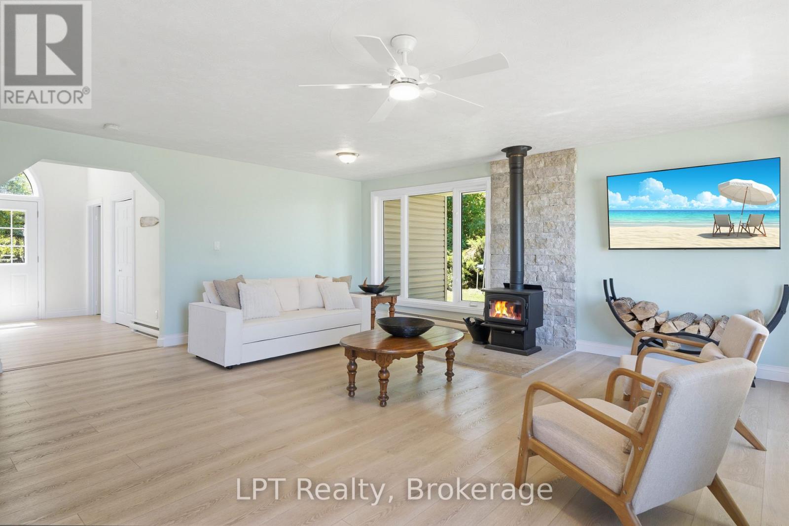 25 DOCK ROAD - Image 10