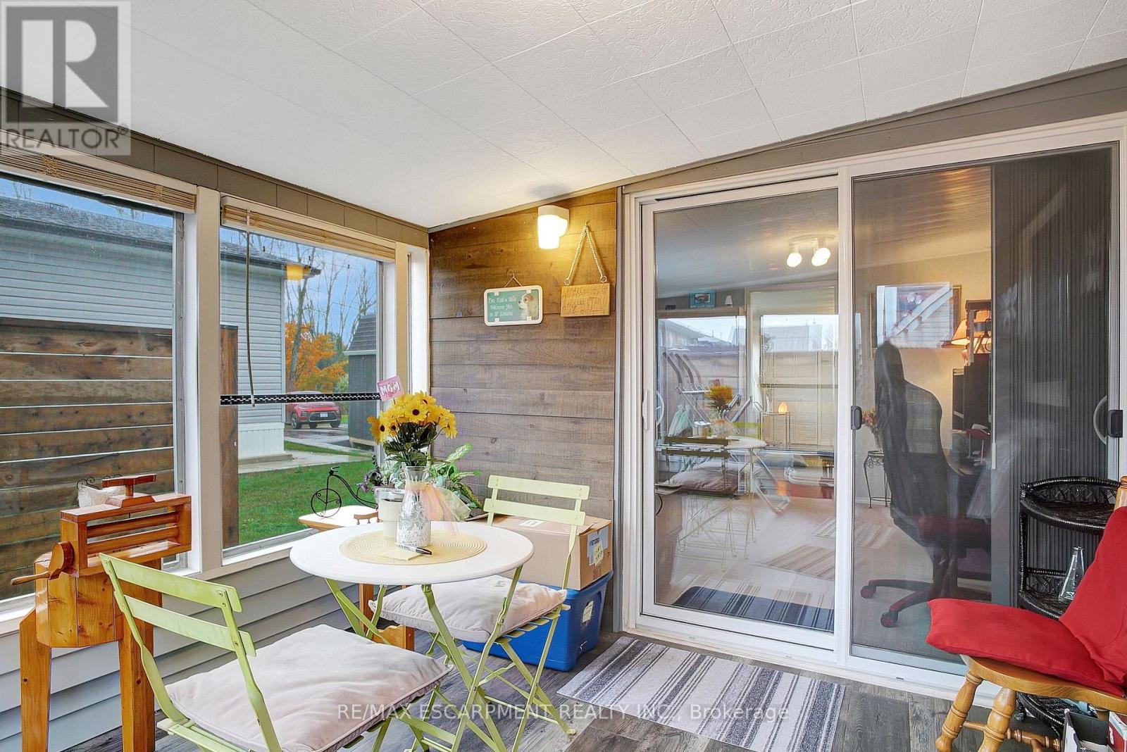 #1A 1429 SHEFFIELD ROAD - Image 14