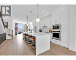 4pc Bathroom - 2625 29 Street Sw, Calgary, AB T3E2K6 Photo 13