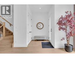 2625 29 Street SW - photo 4