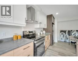 515 Caron Unit# 2, Windsor, ON N9A5B5 Photo 12