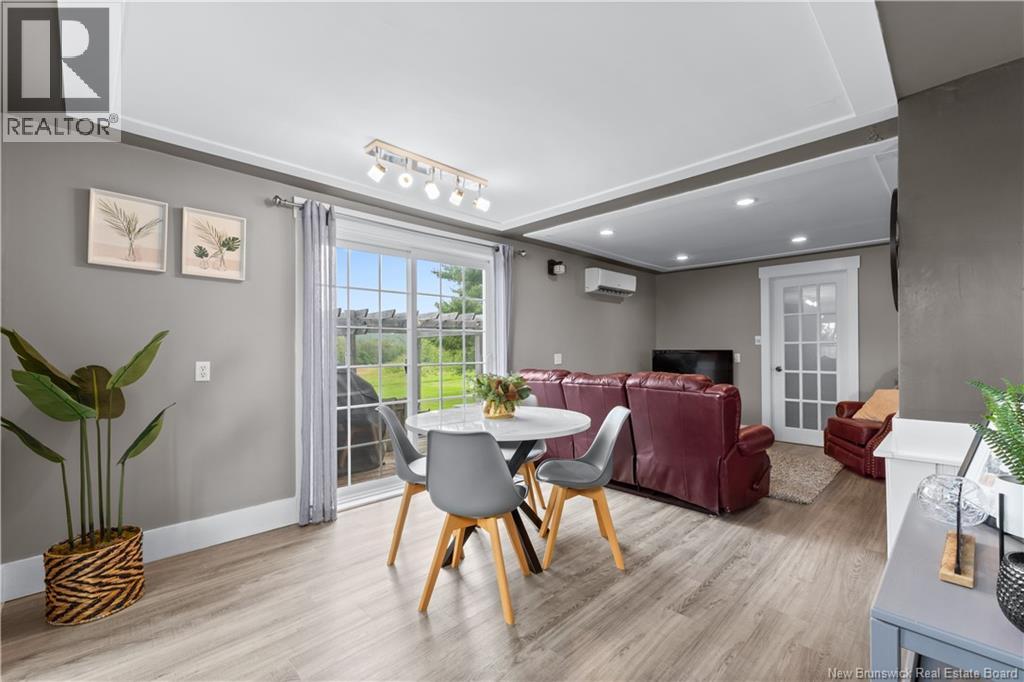 381 La Vallée Road - Image 7
