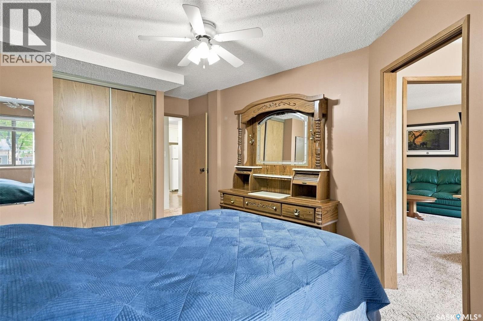 #203 525 5th AVENUE N - 15
