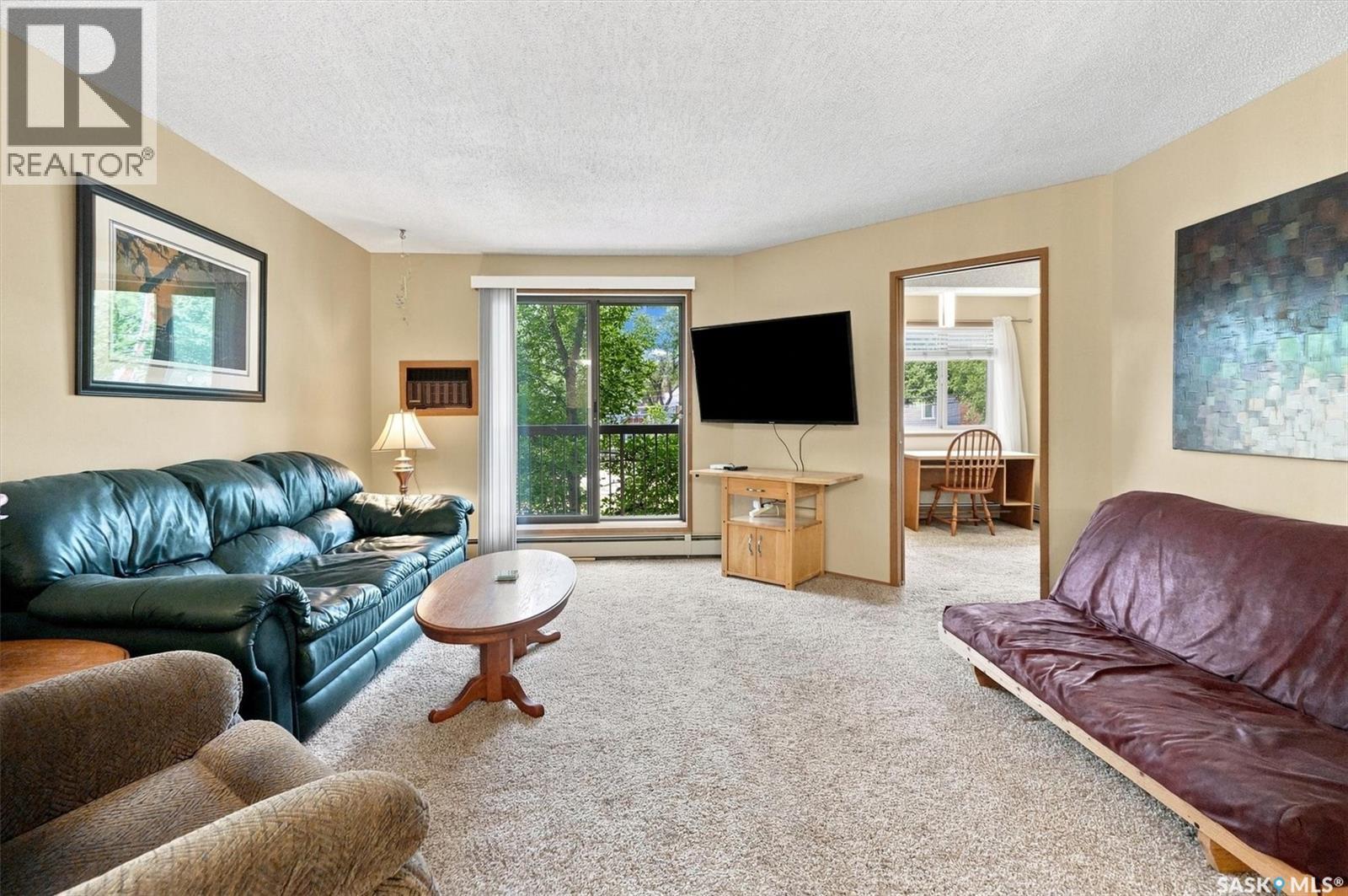 #203 525 5th AVENUE N - 5