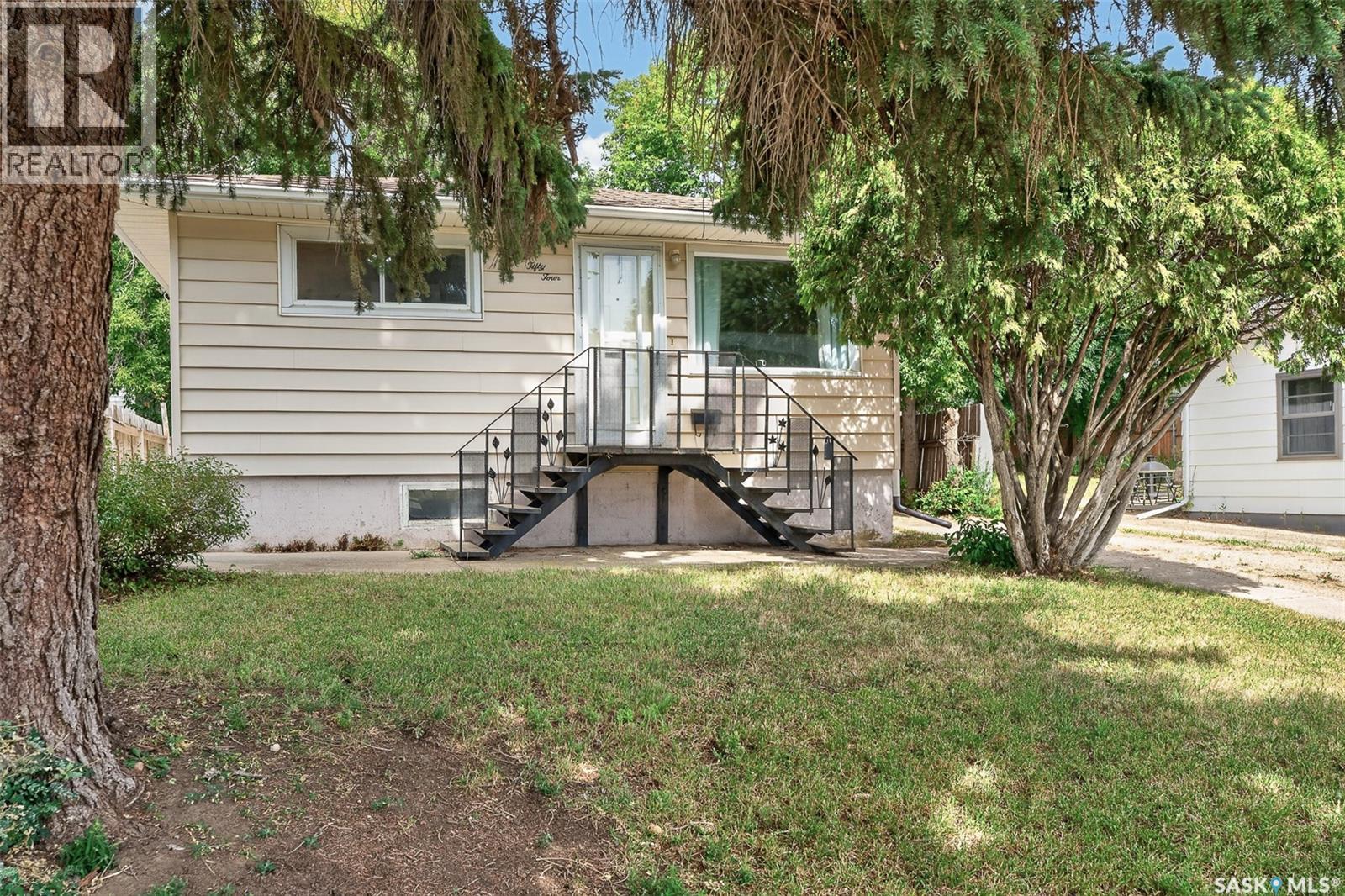 1054 Stadacona STREET W - 1