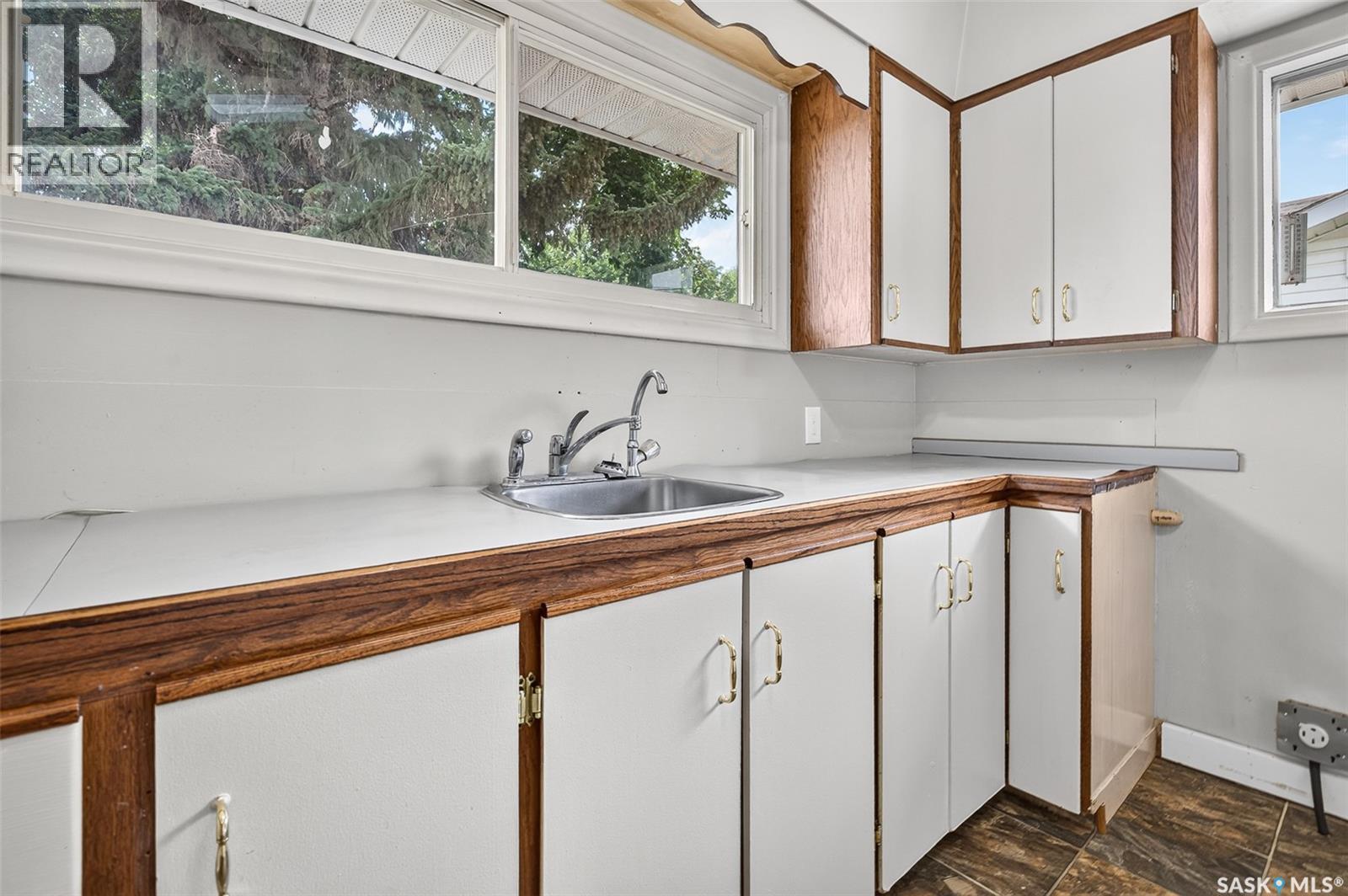 1054 Stadacona STREET W - Image 18