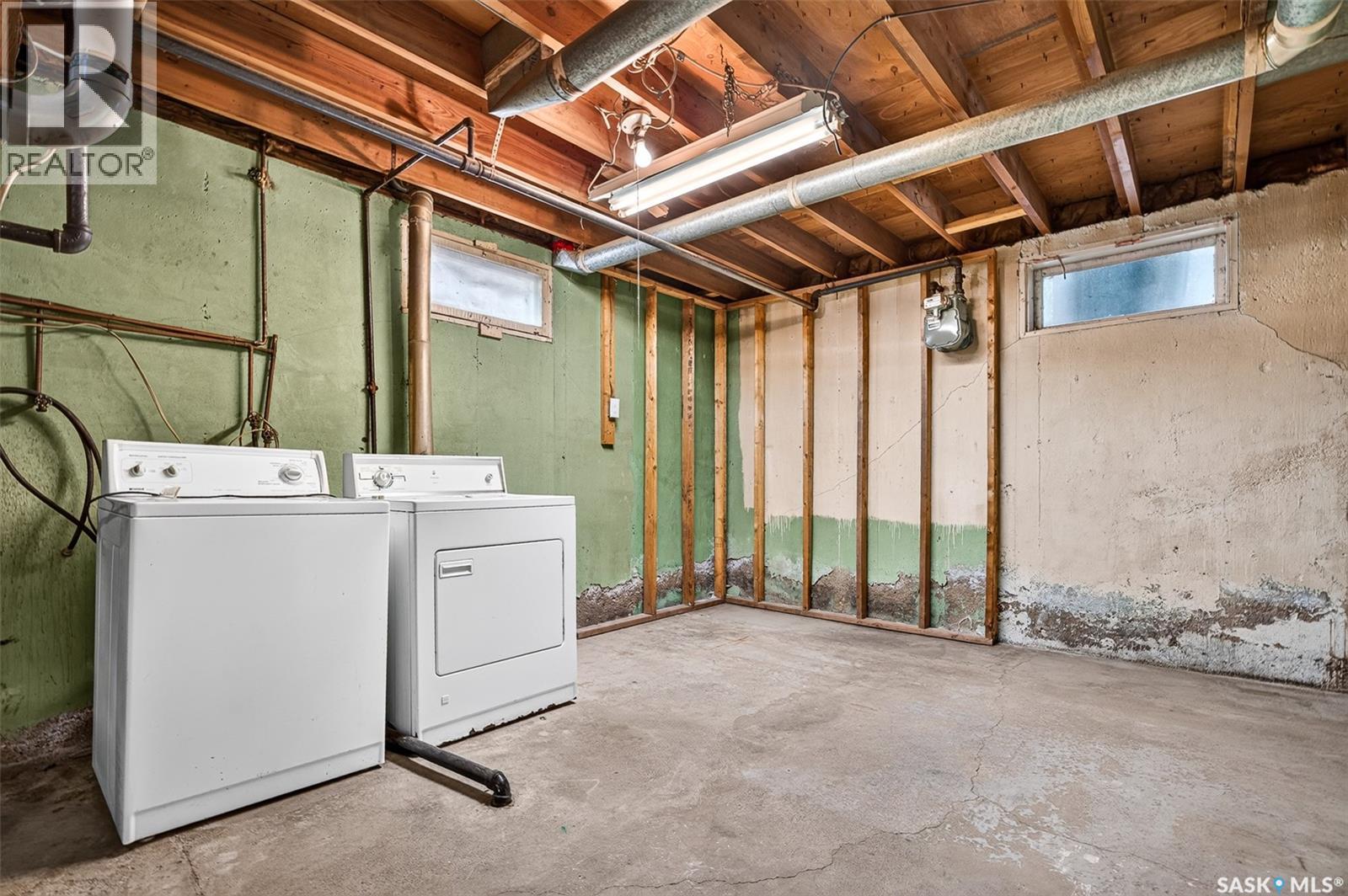 1054 Stadacona STREET W - Image 37