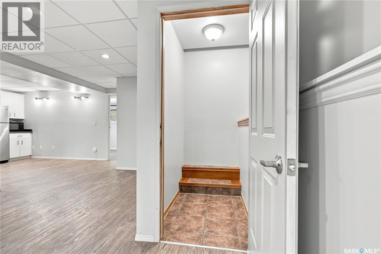 205 Imperial STREET - Image 25