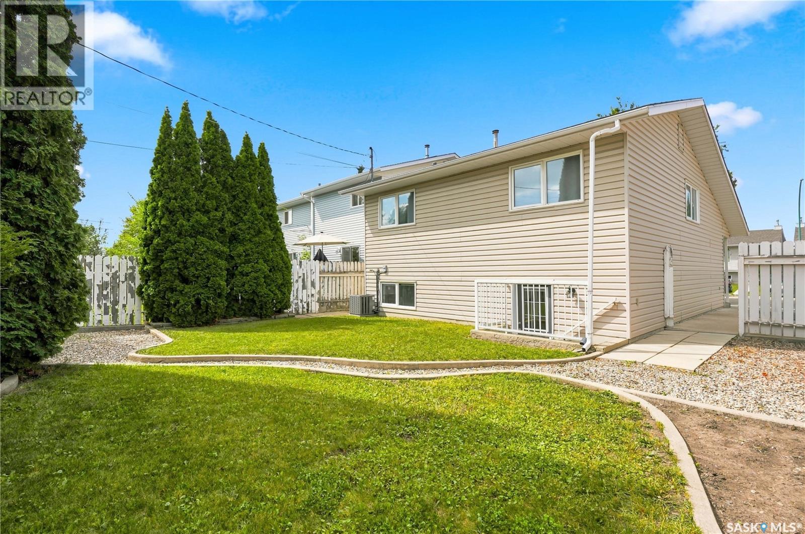 205 Imperial STREET - Image 45
