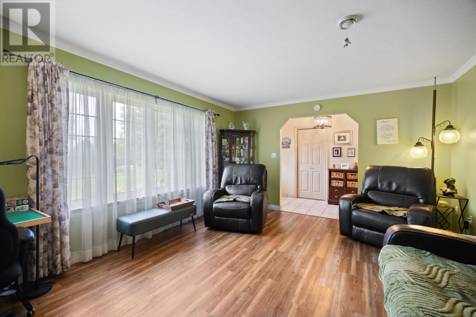 70 East Suffolk Road Ext - Image 5