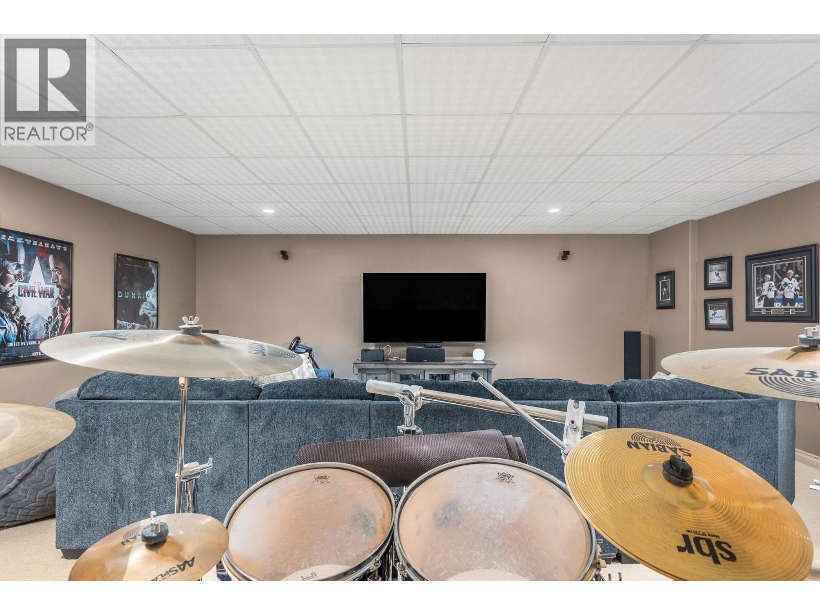 904 33 Avenue - Image 28