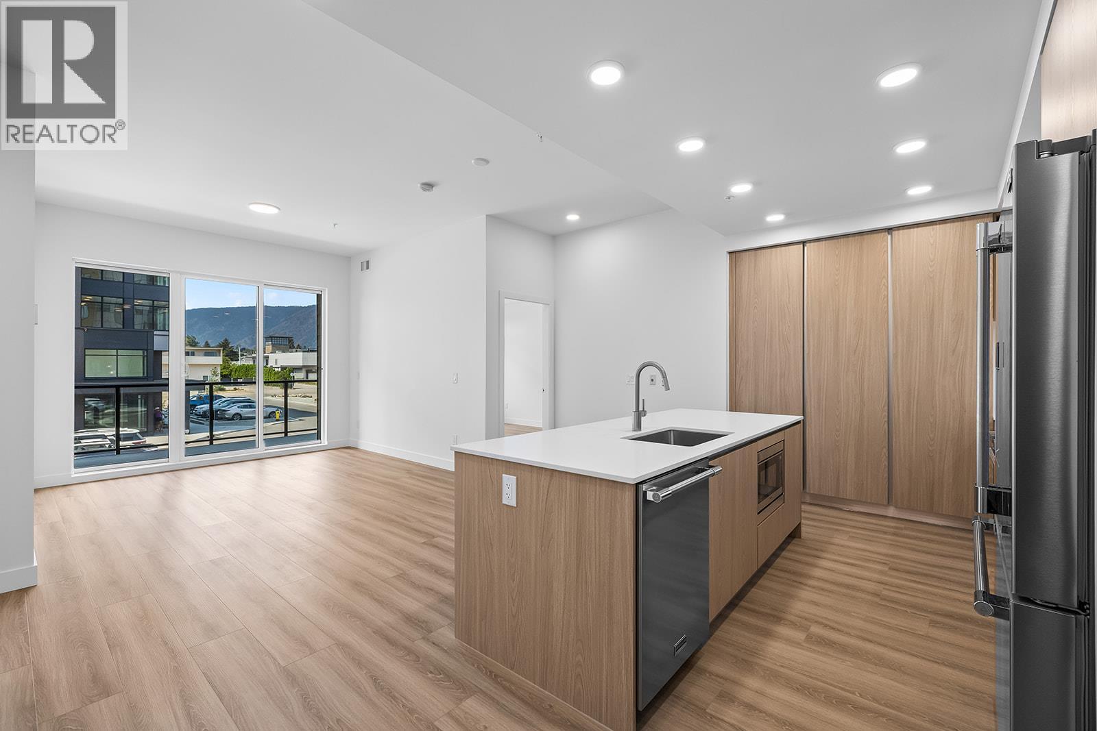 #201 2780 Olalla Road - 16