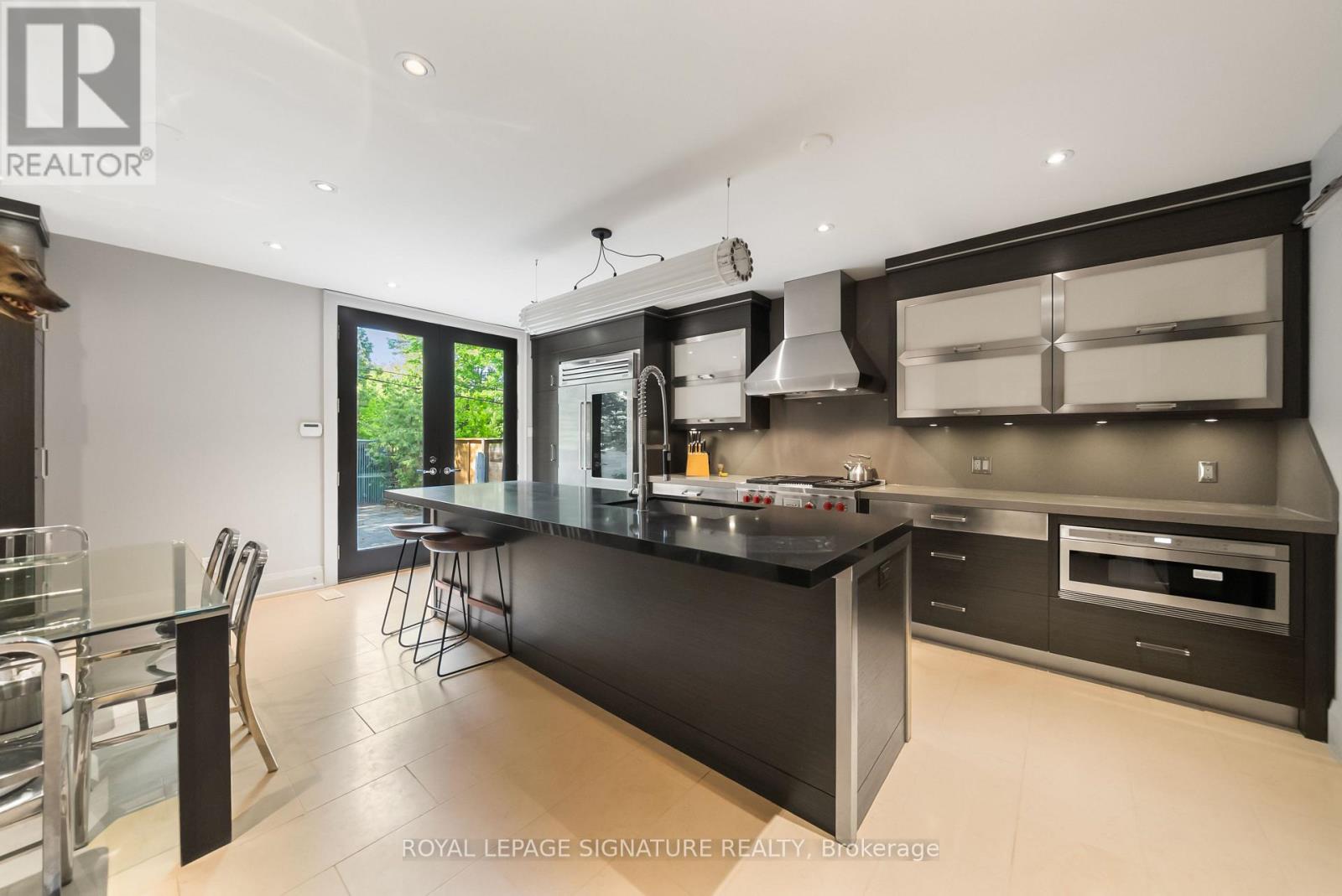 230 STRATHALLAN WOOD - 15