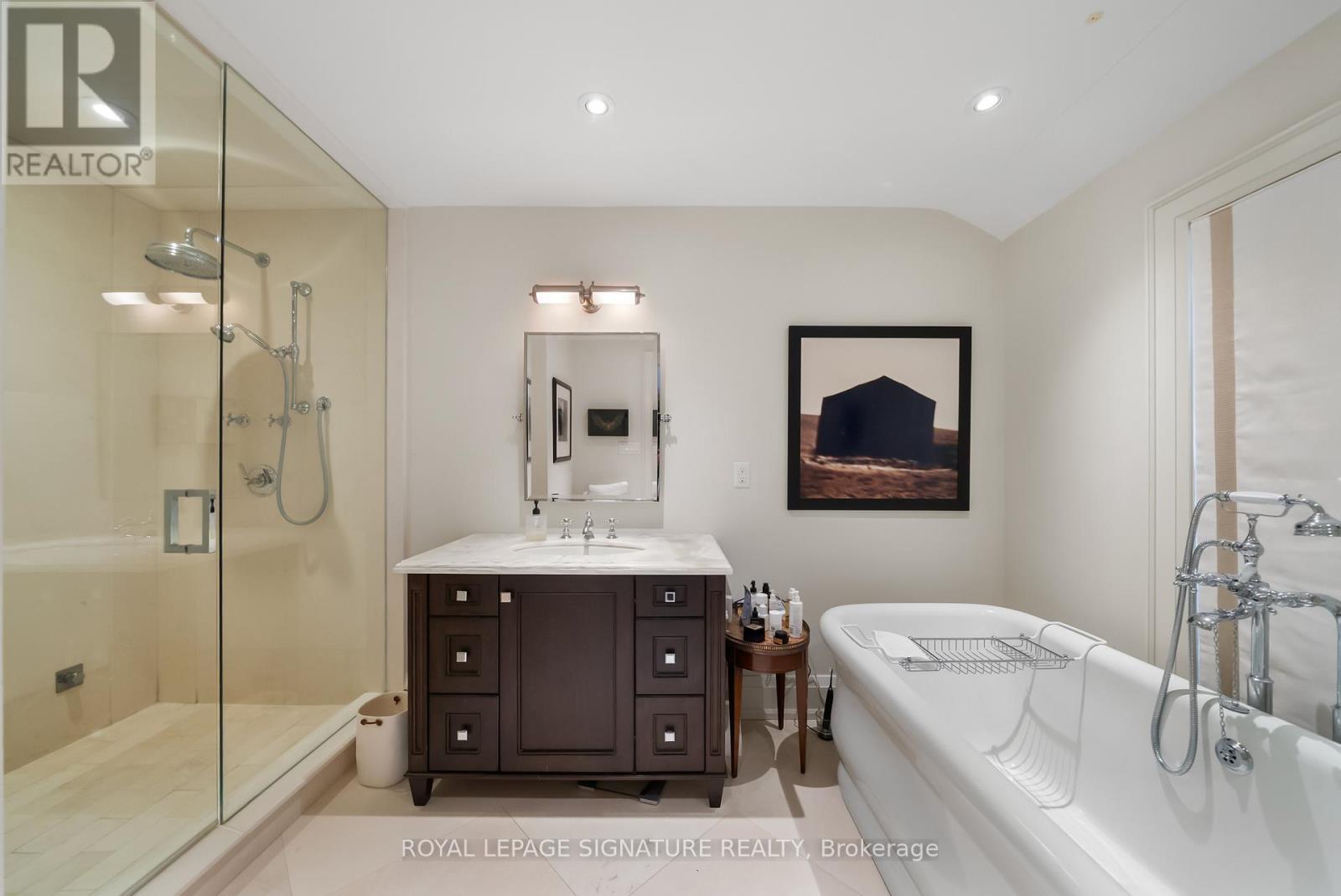 230 STRATHALLAN WOOD - Image 25