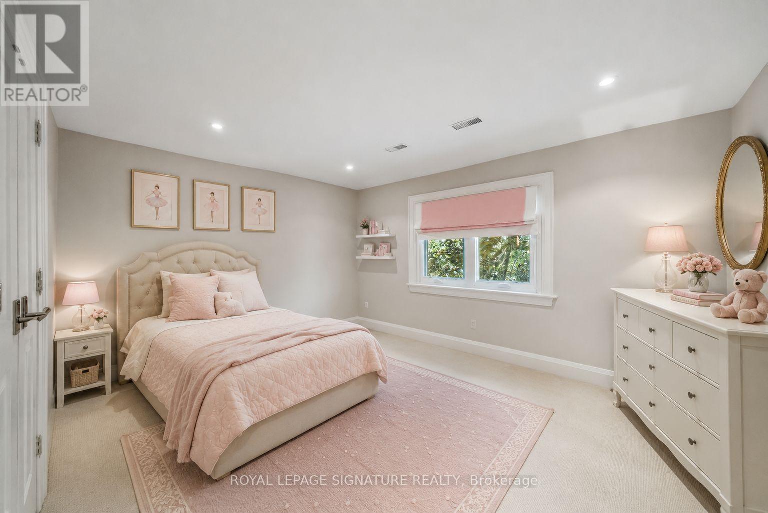 230 STRATHALLAN WOOD - 28