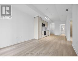 1602 - 110 Broadway Avenue, Toronto, ON M4P1V7 Photo 12