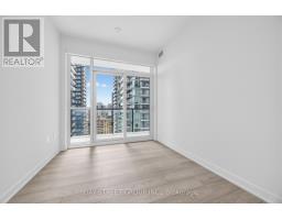 1602 - 110 Broadway Avenue, Toronto, ON M4P1V7 Photo 14