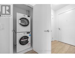 1602 - 110 Broadway Avenue, Toronto, ON M4P1V7 Photo 19