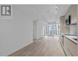 1602 - 110 Broadway Avenue, Toronto, ON M4P1V7 Photo 6