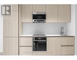 1602 - 110 Broadway Avenue, Toronto, ON M4P1V7 Photo 8