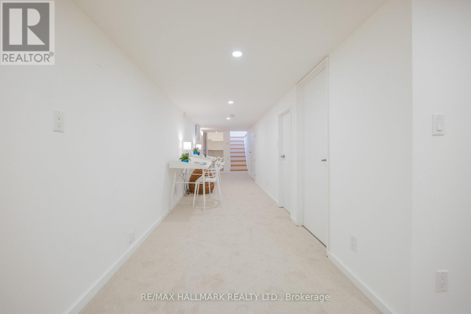 83 CONDOR AVENUE - Image 34