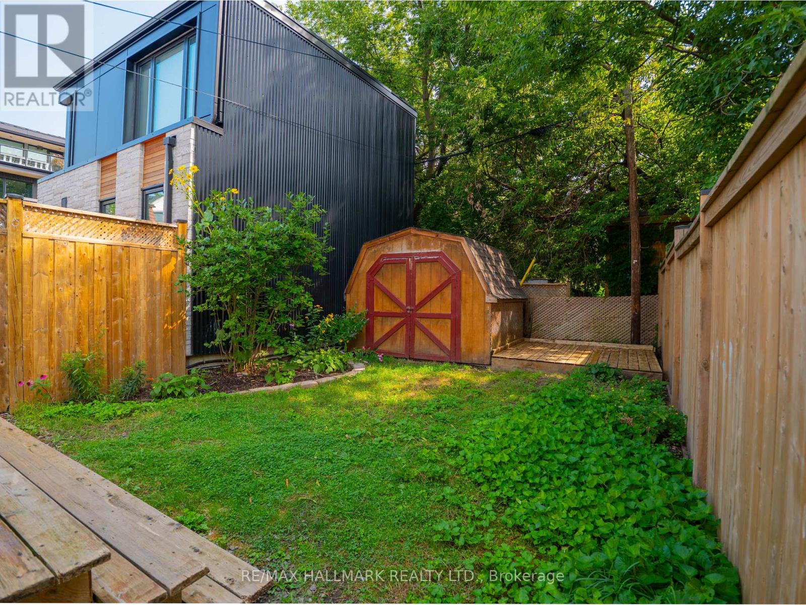 83 CONDOR AVENUE - Image 42