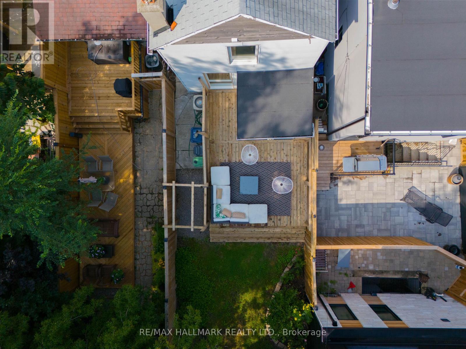 83 CONDOR AVENUE - Image 46