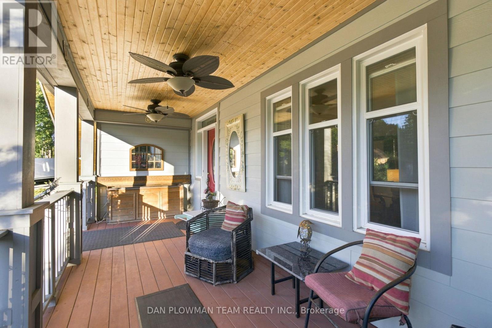 519 KINGSTON ROAD W - Image 4