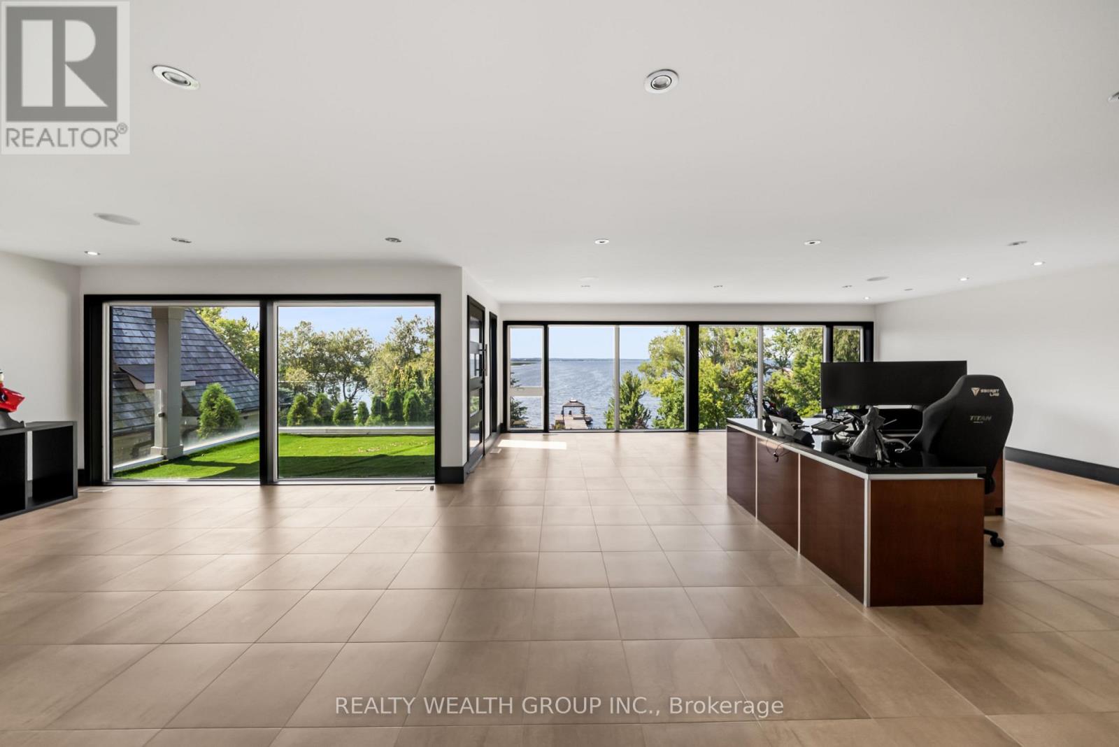 4 SHANGRI-LA LANE - Image 36