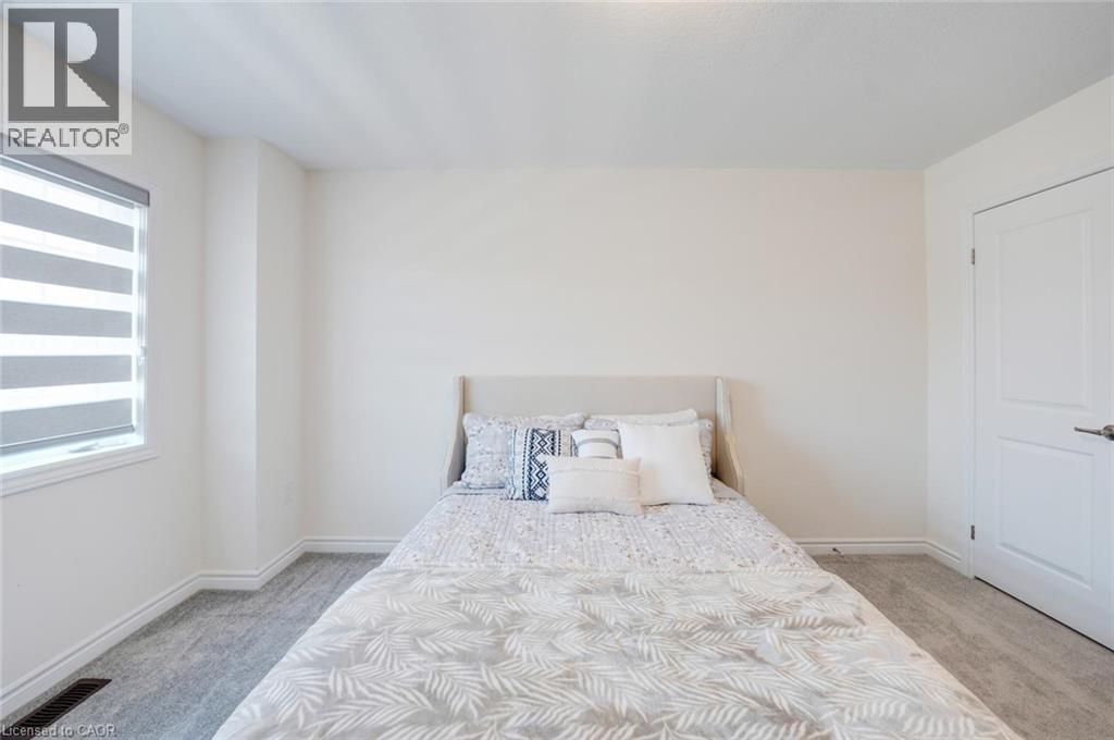 8 INGALLS Avenue - Image 32