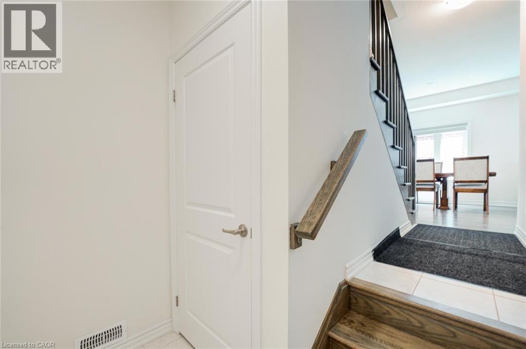 8 INGALLS Avenue - 44