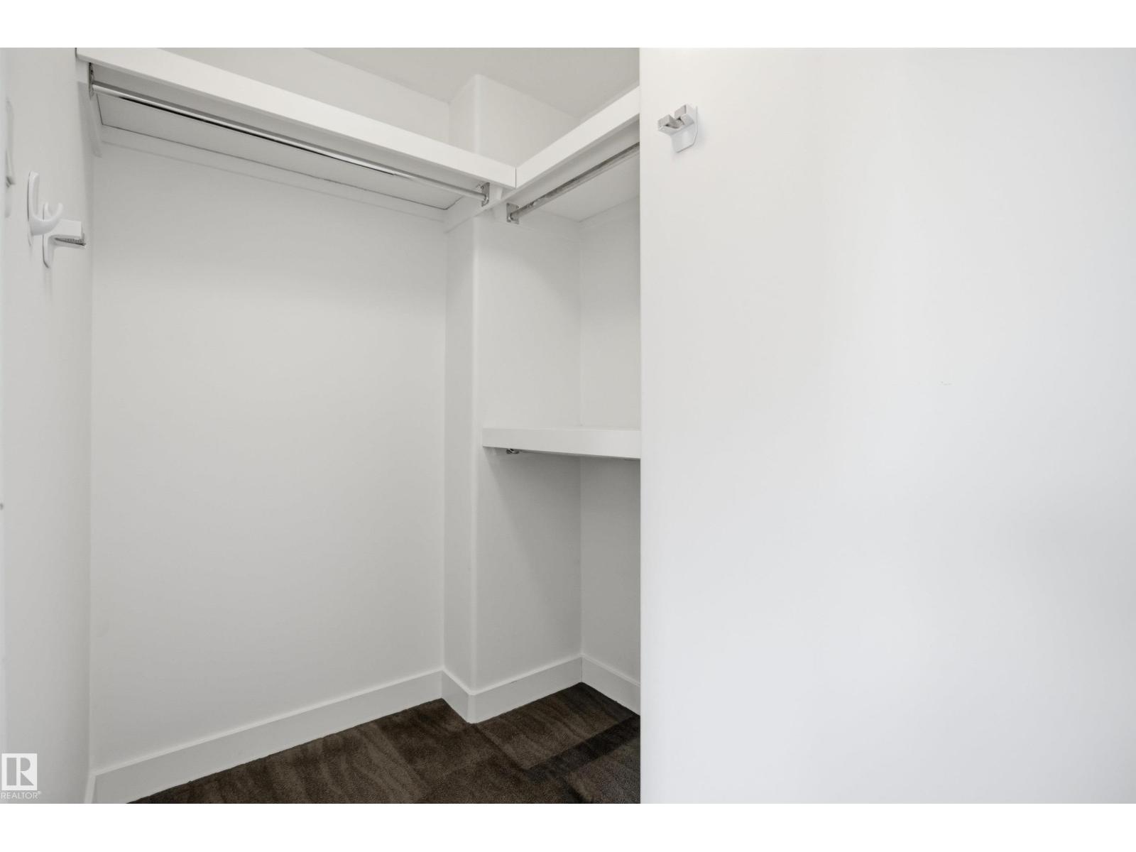 10806 83 AV NW - 33
