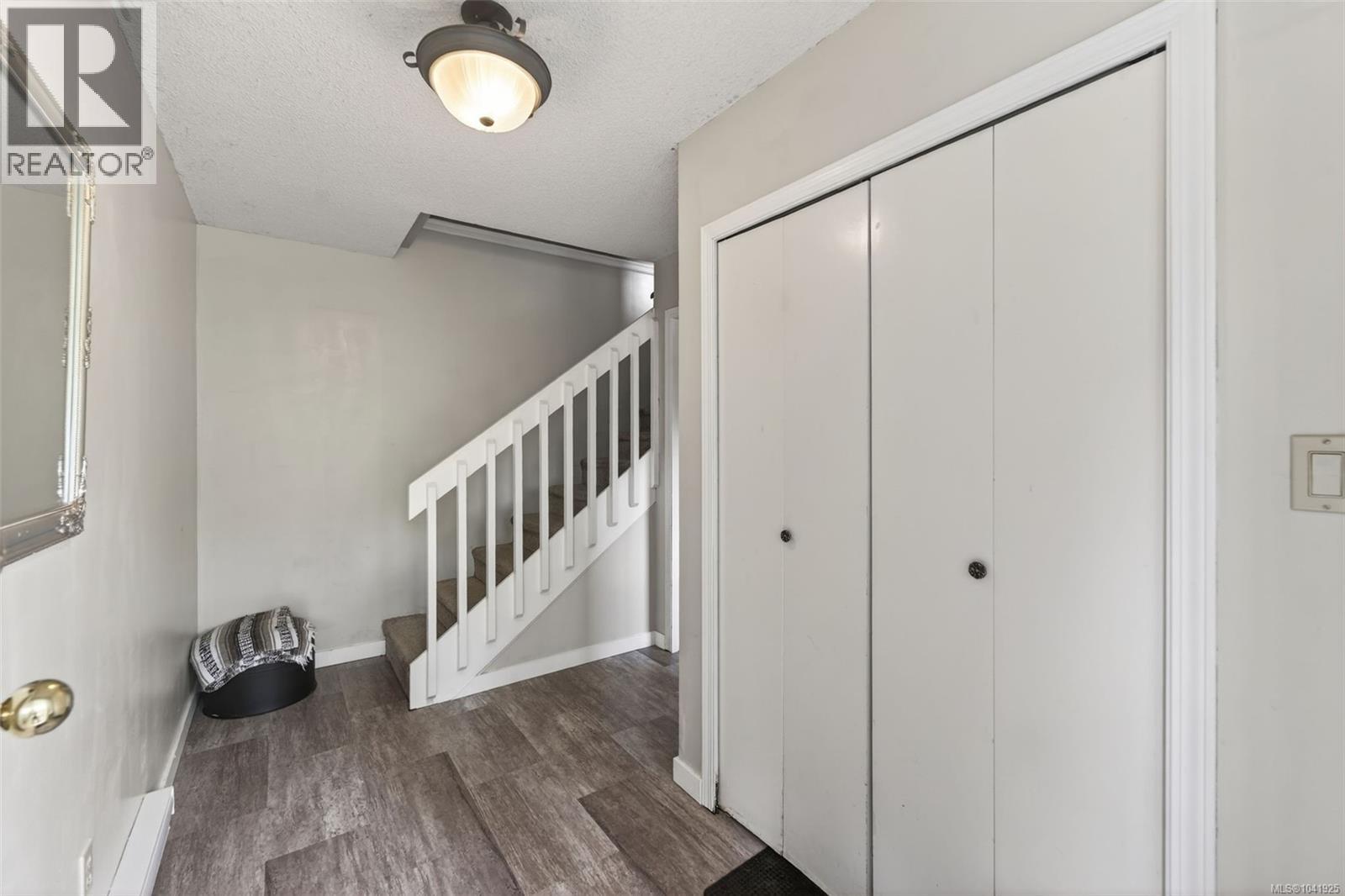 109 Camrose Pl - 7