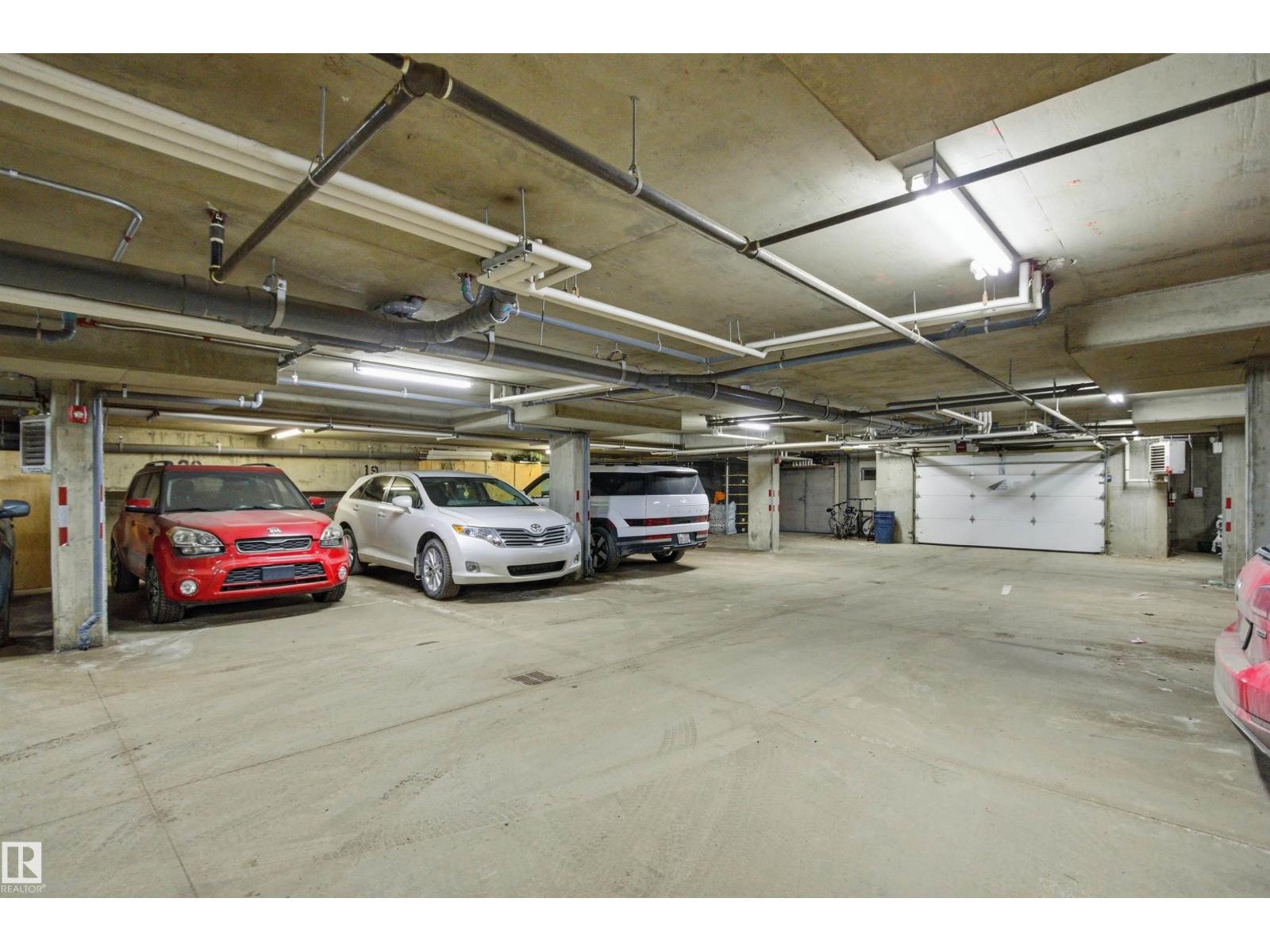 10806 83 AV NW - Image 39