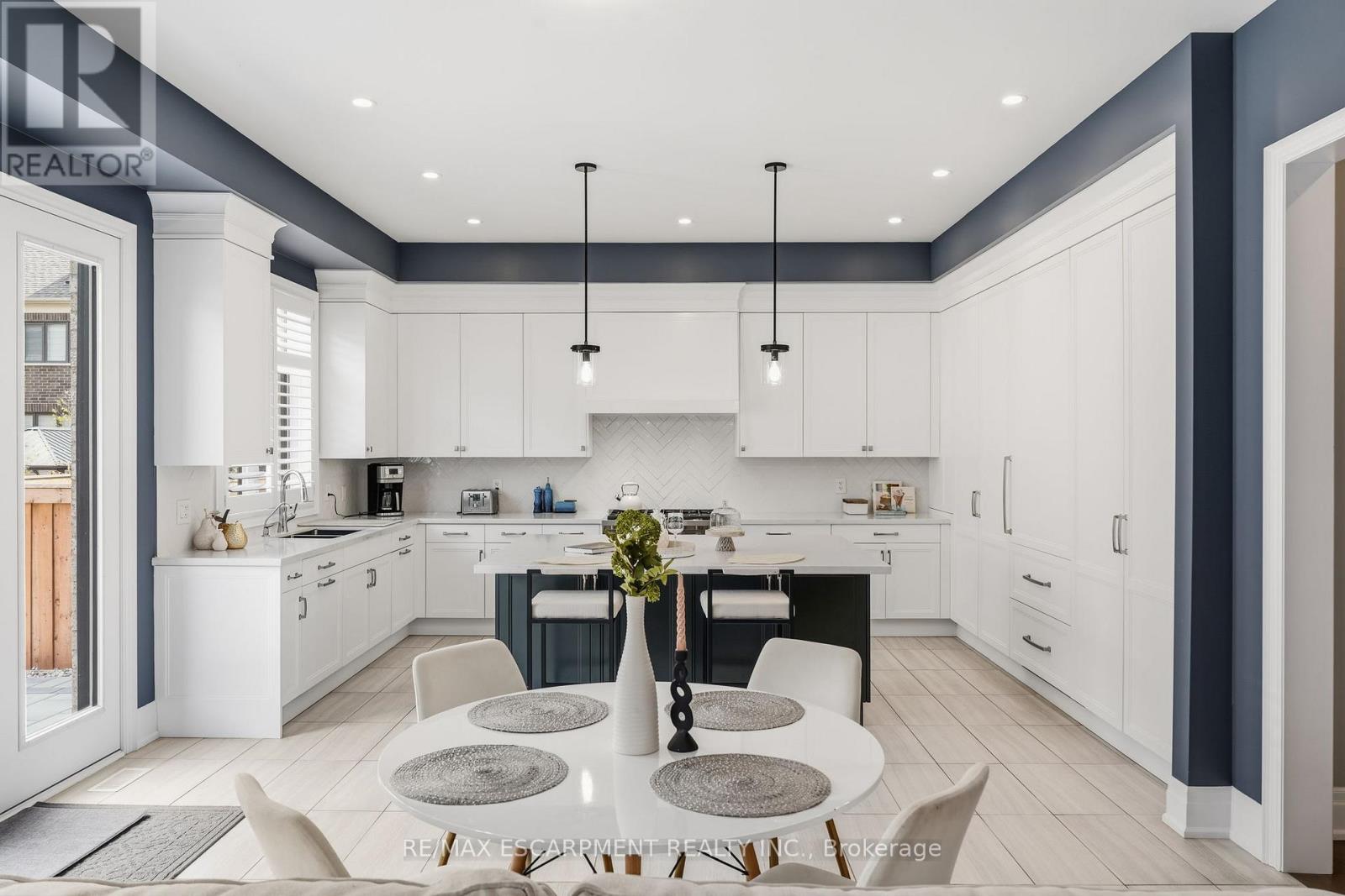 1221 IRONBRIDGE ROAD - 12