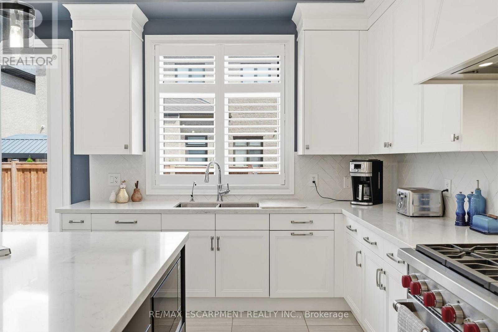 1221 IRONBRIDGE ROAD - 9