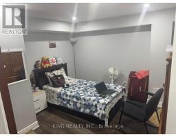 Basement - 8 Ferncroft Place, Brampton, ON L7A2Z6 Photo 8
