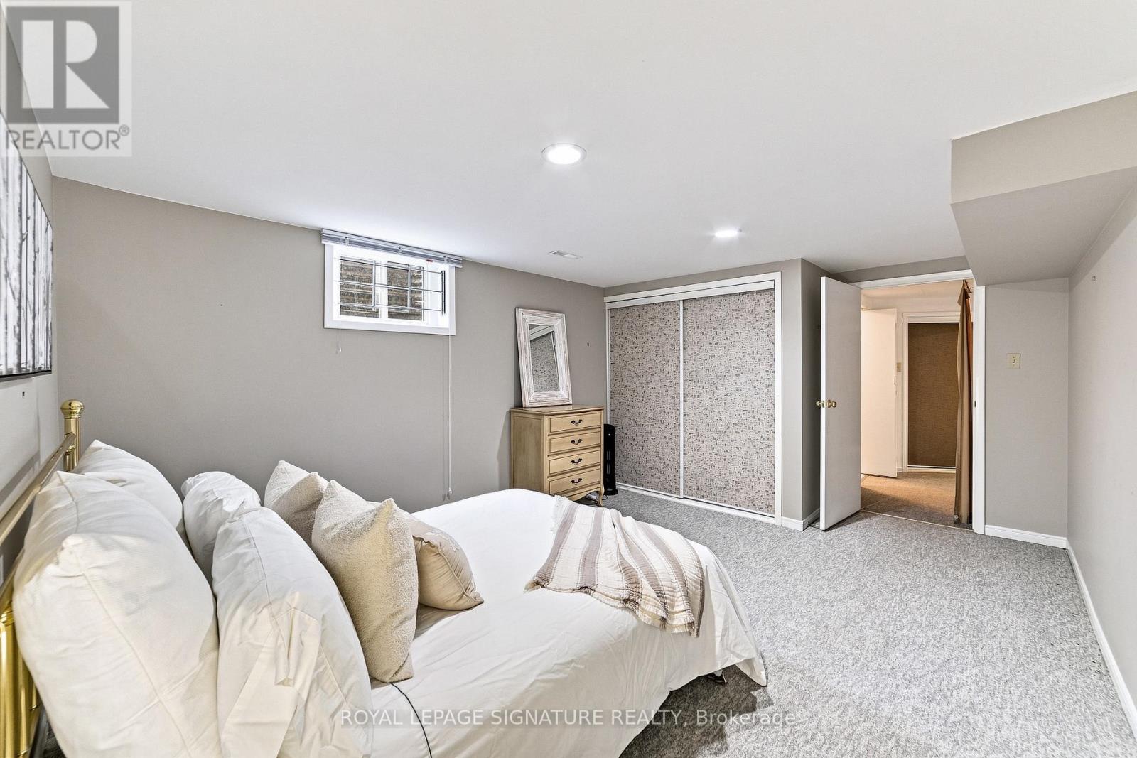 1385 HIGHGATE COURT - 10