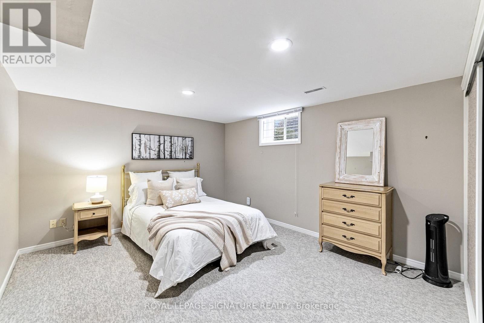 1385 HIGHGATE COURT - 11