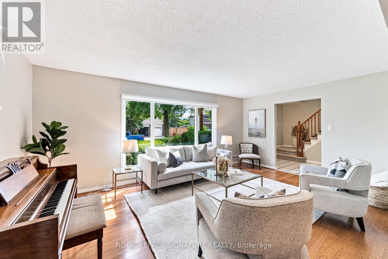 1385 HIGHGATE COURT - 21