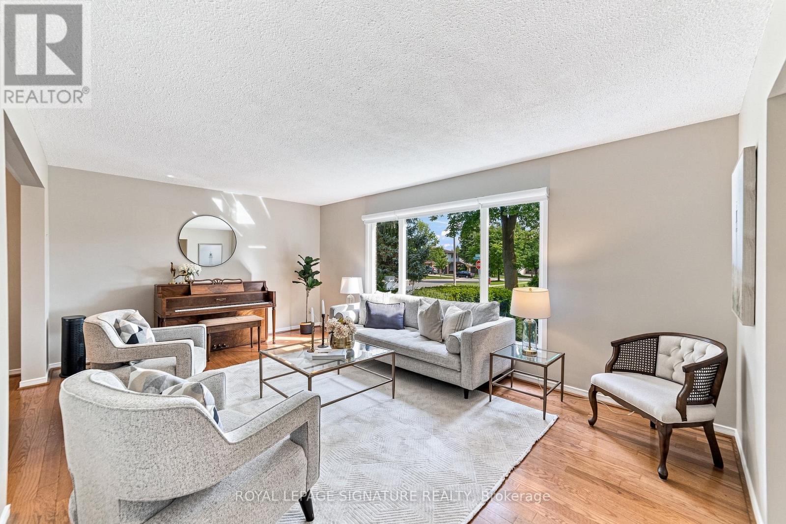 1385 HIGHGATE COURT - 23