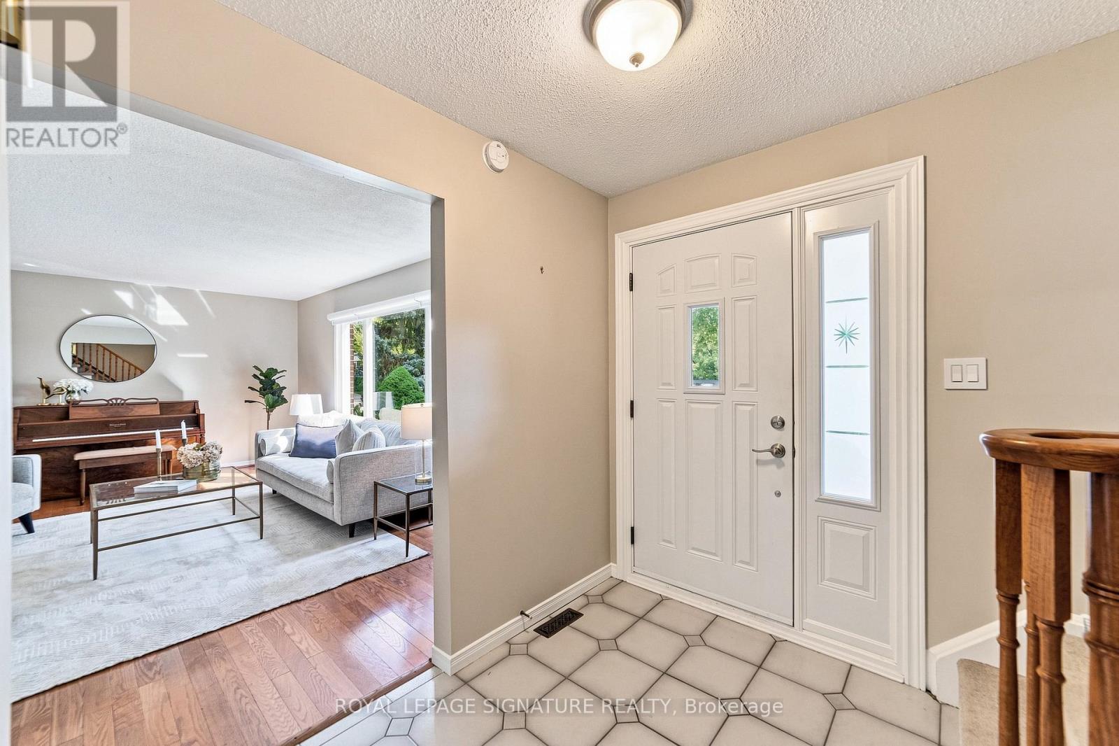 1385 HIGHGATE COURT - 24