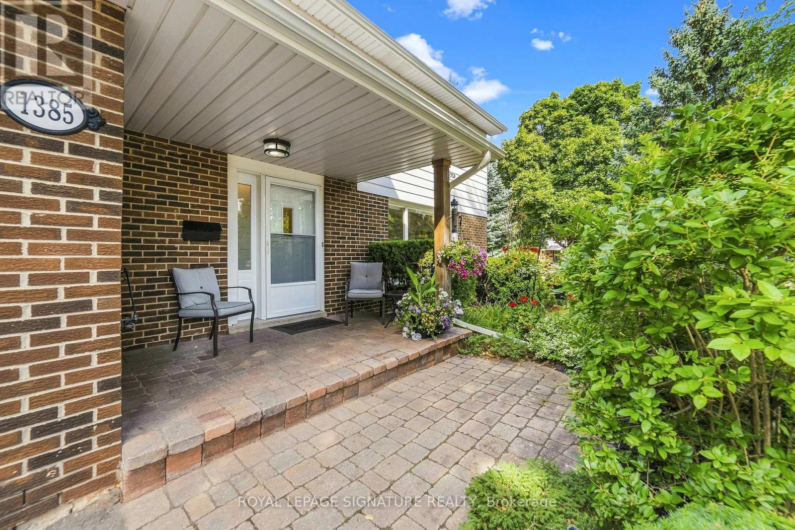 1385 HIGHGATE COURT - Image 27
