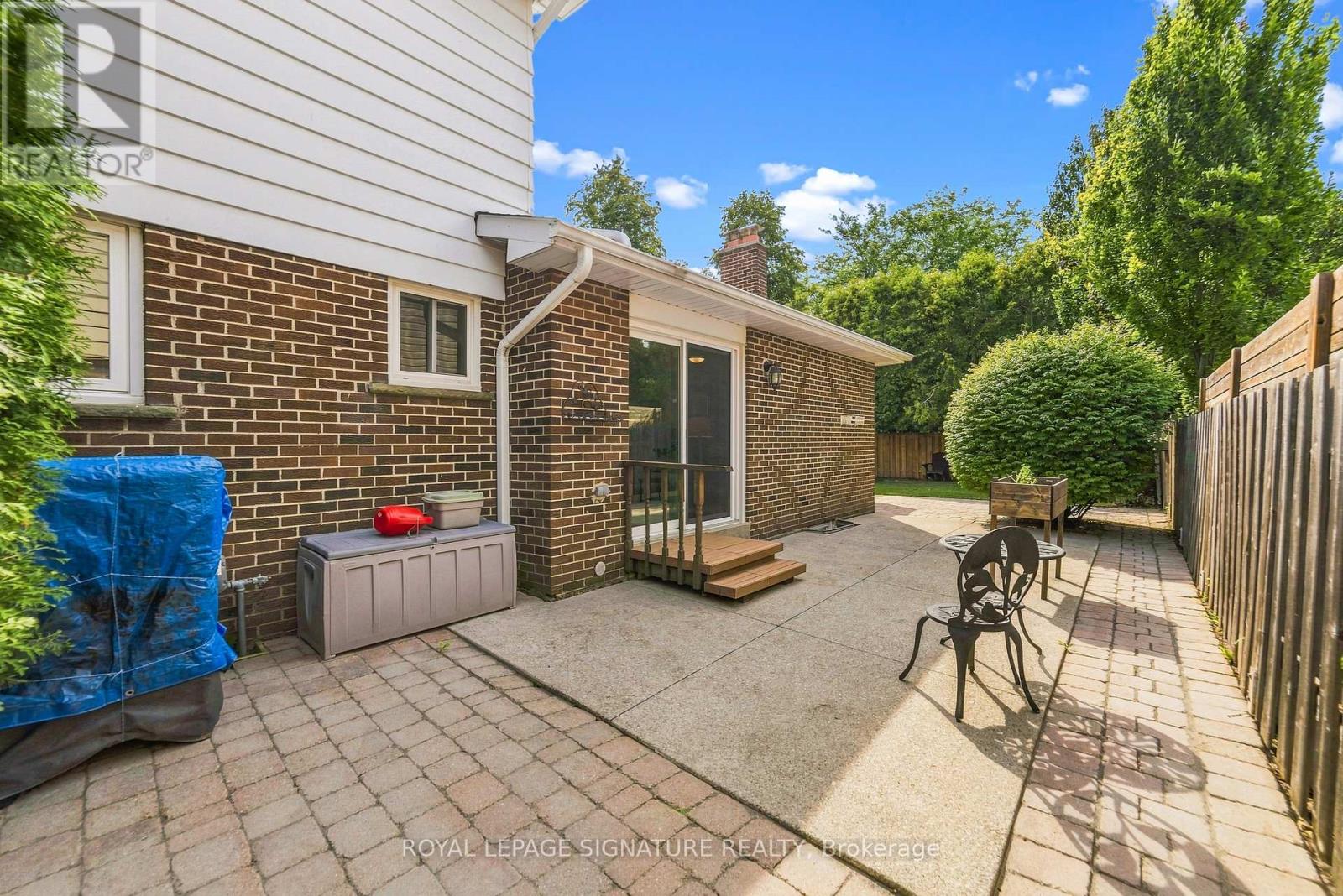1385 HIGHGATE COURT - Image 34