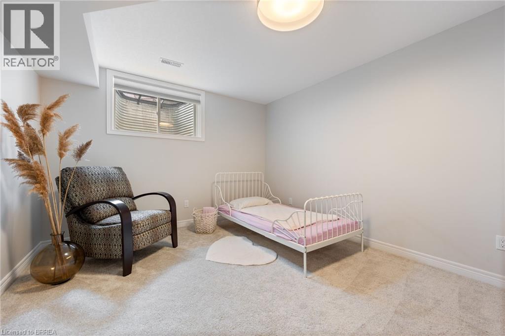 13 MASTERS Lane - Image 25