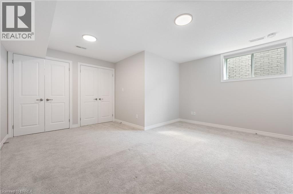 13 MASTERS Lane - 28