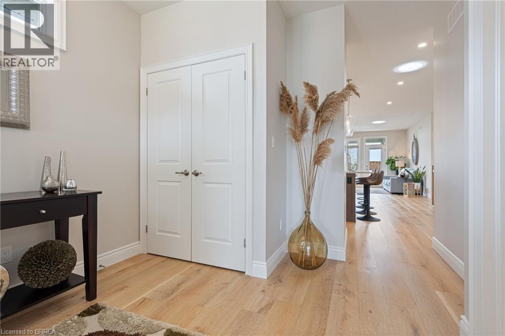 13 MASTERS Lane - Image 6
