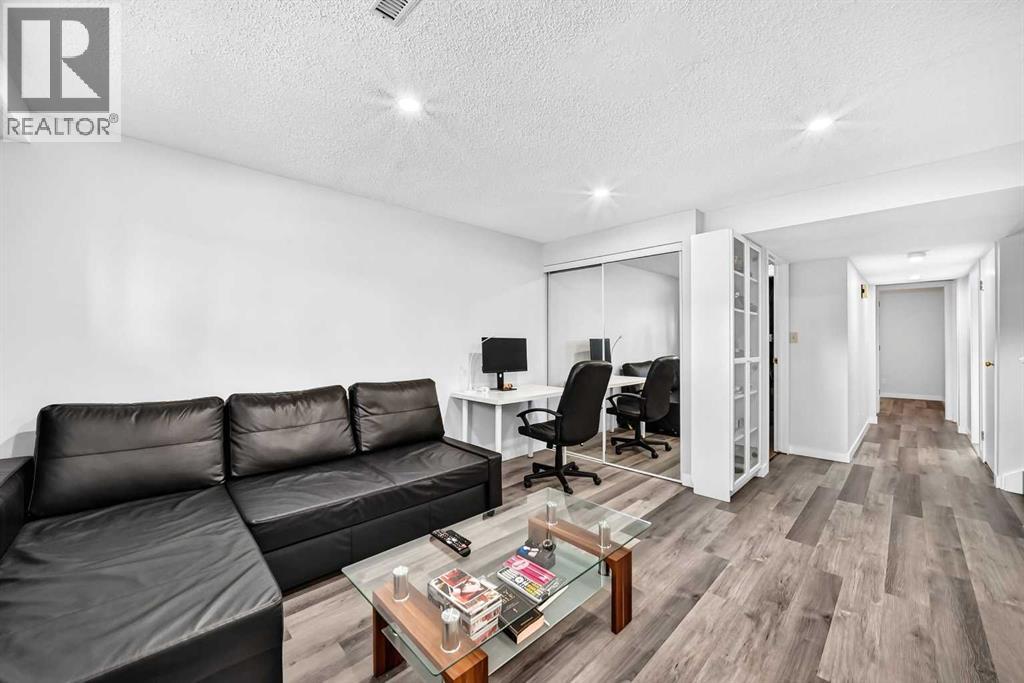 76 aberfoyle Close NE - 25